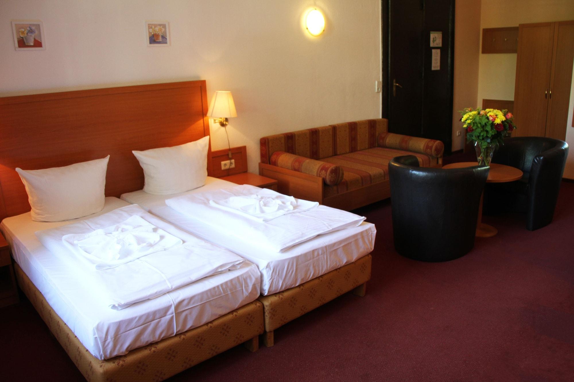 Hotel Aster An Der Messe Berlino