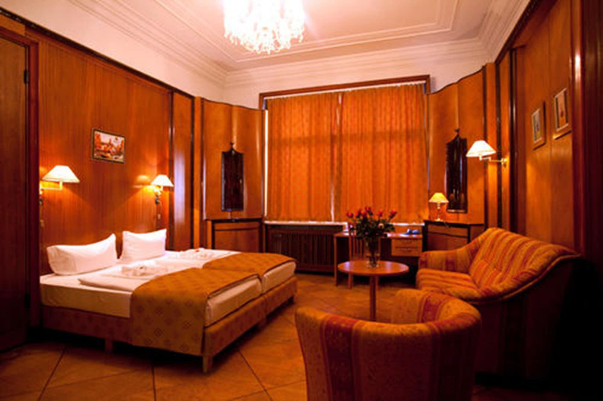Hotel Aster An Der Messe Berlino