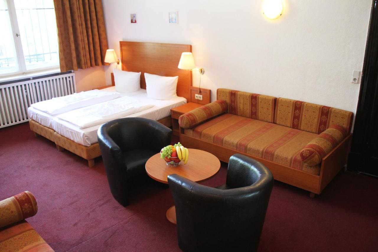 Hotel Aster An Der Messe 3*